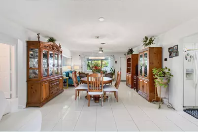 2377 SW 8th Avenue, Boynton Beach, FL 33426 - Photo 6