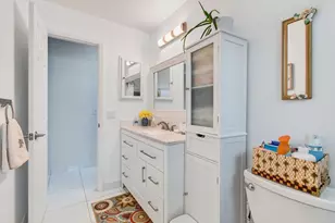 2377 SW 8th Ave, Boynton Beach, FL 33426 - Photo 24
