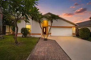 1296 Waterway Cove Dr, Wellington, FL 33414 - Photo 2