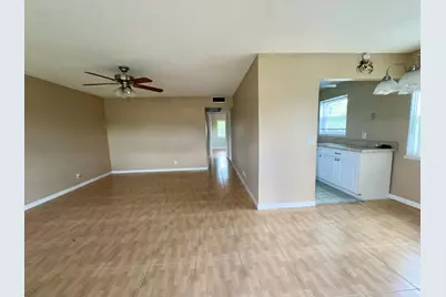 38 Cambridge B, West Palm Beach, FL 33417 - Photo 6