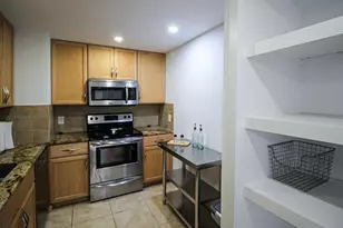 5600 N Flagler Dr, West Palm Beach, FL 33407 - Photo 8