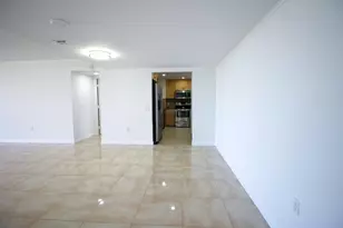 5600 N Flagler Dr, West Palm Beach, FL 33407 - Photo 4