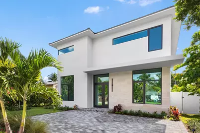 827 SE 2nd Avenue, Delray Beach, FL 33483 - Photo 1