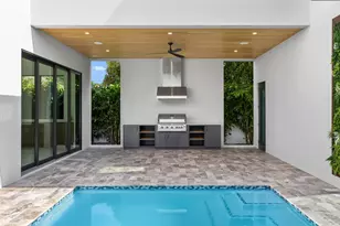 827 SE 2nd Ave, Delray Beach, FL 33483 - Photo 18