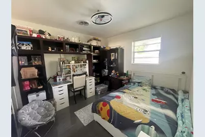 2310 N 67th Terrace, Hollywood, FL 33024 - Photo 18