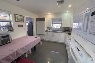 2310 N 67th Terrace, Hollywood, FL 33024 - Photo 8