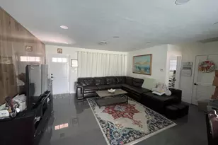 2310 N 67th Terrace, Hollywood, FL 33024 - Photo 10