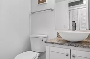 1038 Cambridge B, Deerfield Beach, FL 33442 - Photo 8
