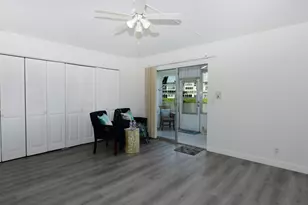 1038 Cambridge B, Deerfield Beach, FL 33442 - Photo 8
