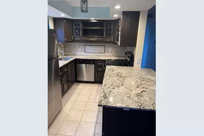 144 Windsor G, West Palm Beach, FL 33417 - Photo 6