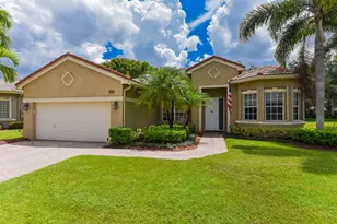 9570 Lantern Bay Cir, West Palm Beach, FL 33411 - Photo 2