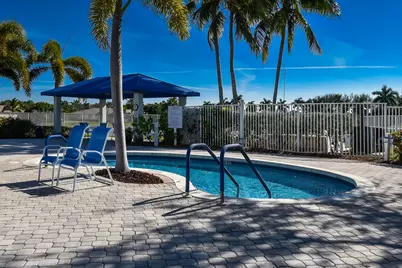 9570 Lantern Bay Circle, West Palm Beach, FL 33411 - Photo 32