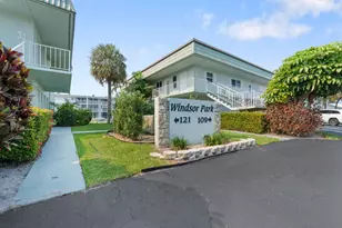 109 Wettaw Ln, North Palm Beach, FL 33408 - Photo 2