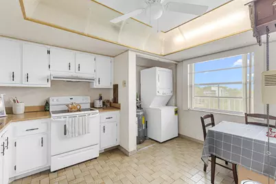 7624 NW 18th Street #407, Margate, FL 33063 - Photo 8