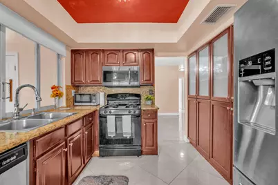 7399 NW 20th Court, Sunrise, FL 33313 - Photo 8