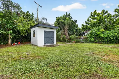 820 E 13th Street, Stuart, FL 34994 - Photo 24
