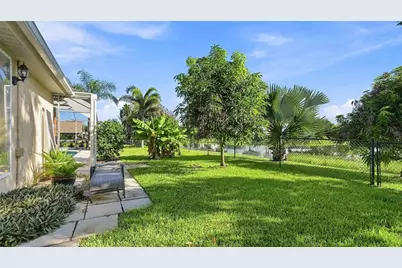 1863 SE Bowie Street, Port Saint Lucie, FL 34952 - Photo 42
