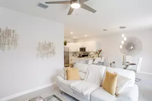 11966 NW 46th St, Coral Springs, FL 33076 - Photo 12
