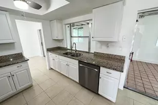 4740 NW 49th Ct, Tamarac, FL 33319 - Photo 16