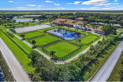 5625 140th Avenue S, Wellington, FL 33449 - Photo 4
