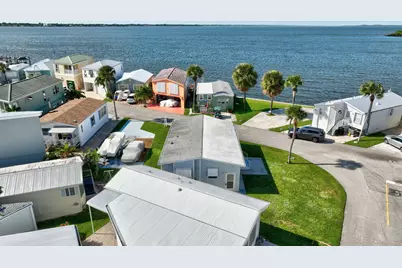 217 Nettles Boulevard, Jensen Beach, FL 34957 - Photo 38