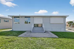 217 Nettles Blvd, Jensen Beach, FL 34957 - Photo 1