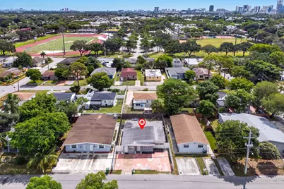 910 NW 17th Avenue, Fort Lauderdale, FL 33311 - Photo 32