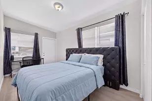 910 NW 17th Ave, Fort Lauderdale, FL 33311 - Photo 22