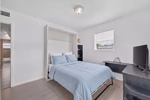 910 NW 17th Ave, Fort Lauderdale, FL 33311 - Photo 10