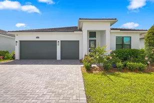 10105 SW Latium Wy, Port Saint Lucie, FL 34987 - Photo 2