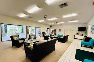 3635 Whitehall Dr, West Palm Beach, FL 33401 - Photo 30