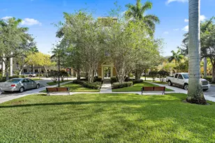 356 W Thatch Palm Cir, Jupiter, FL 33458 - Photo 6
