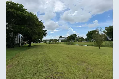 4120 Tivoli Court #208, Lake Worth, FL 33467 - Photo 6