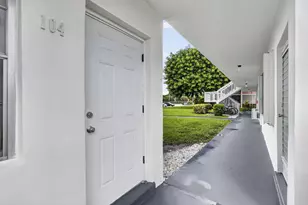 104 E Easthampton E, West Palm Beach, FL 33417 - Photo 1