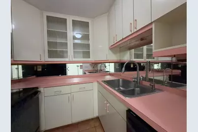 298 SW 6th Street #109, Boca Raton, FL 33432 - Photo 8