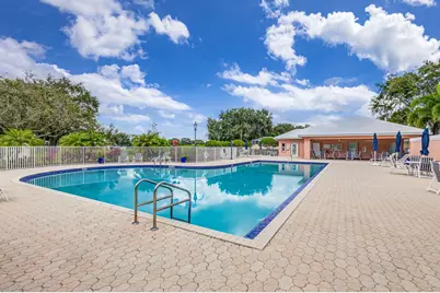 4238 Royal Oak Drive, Palm Beach Gardens, FL 33410 - Photo 48