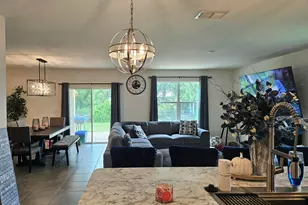 1017 SW Longfellow Rd, Port Saint Lucie, FL 34953 - Photo 8