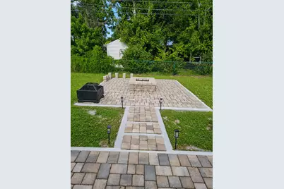 1017 SW Longfellow Road, Port Saint Lucie, FL 34953 - Photo 4