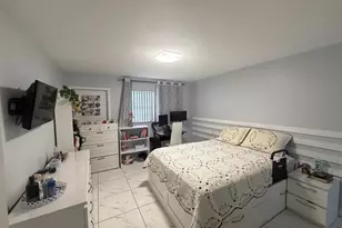 4100 Crystal Lake Dr, Deerfield Beach, FL 33064 - Photo 12