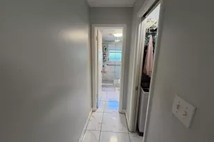 4100 Crystal Lake Dr, Deerfield Beach, FL 33064 - Photo 8