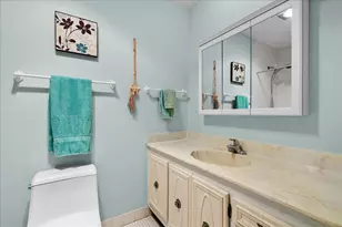 892 Worcester Ln, Lake Worth, FL 33467 - Photo 14