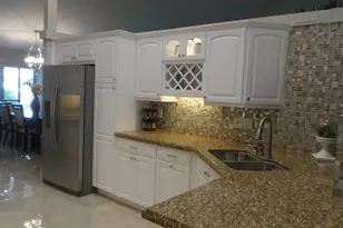 156 Thornton Dr, Palm Beach Gardens, FL 33418 - Photo 4