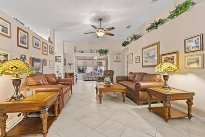 6156 Alexandria Circle, Fort Pierce, FL 34982 - Photo 4