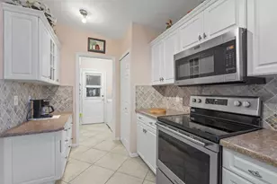 6156 Alexandria Cir, Fort Pierce, FL 34982 - Photo 24