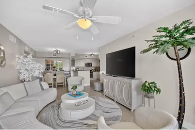 700 E Boynton Beach Boulevard #410, Boynton Beach, FL 33435 - Photo 14