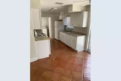 223 SE 14th Place, Deerfield Beach, FL 33441 - Photo 6
