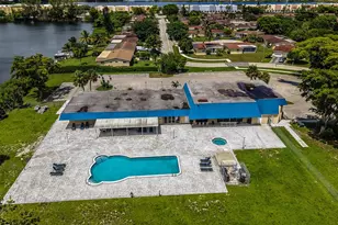 1060 NW 49th Ct, Deerfield Beach, FL 33064 - Photo 30