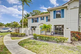 363 Prestwick Cir, Palm Beach Gardens, FL 33418 - Photo 64