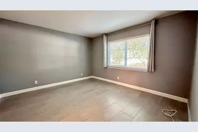 1950 N Andrews Avenue #109D, Wilton Manors, FL 33311 - Photo 4