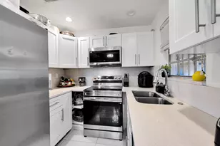 406 SW 15th Terrace, Delray Beach, FL 33444 - Photo 4